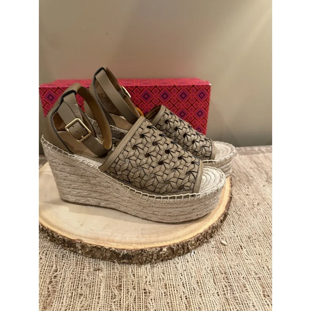 Tory Burch Basketweave‎ Espadrille Wedge Platform Sandal Sz-8 Almond Flour $348